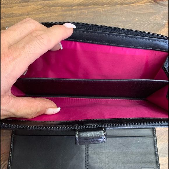 Coach Wallet - Picture 6 of 7